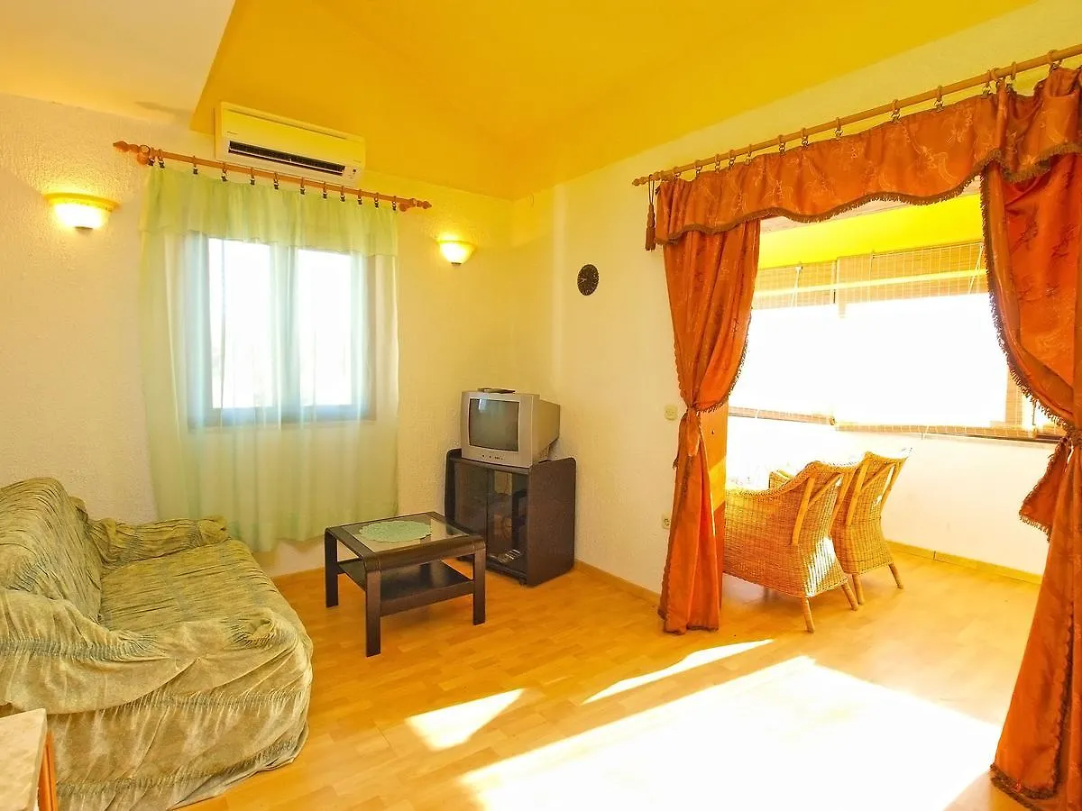 Apartments Alma 879 Porec