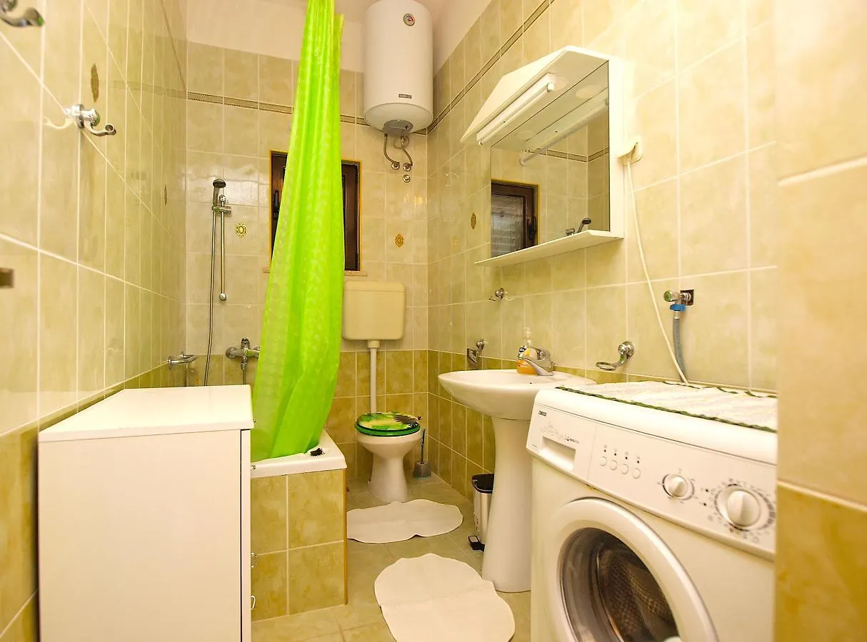Apartments Alma 879 Porec