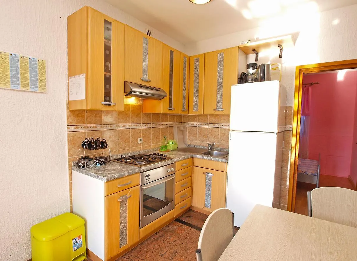 Apartments Alma 879 Porec