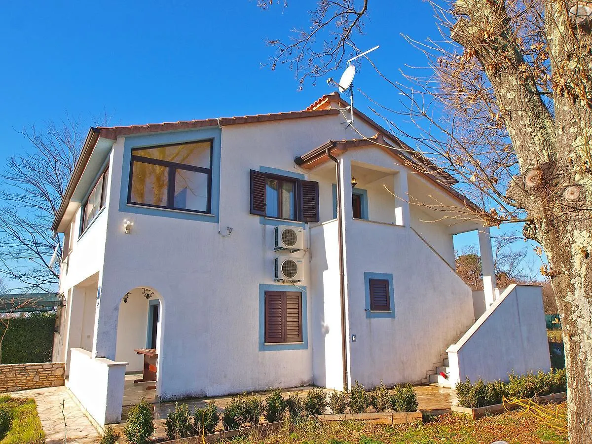 Apartments Alma 879 Porec
